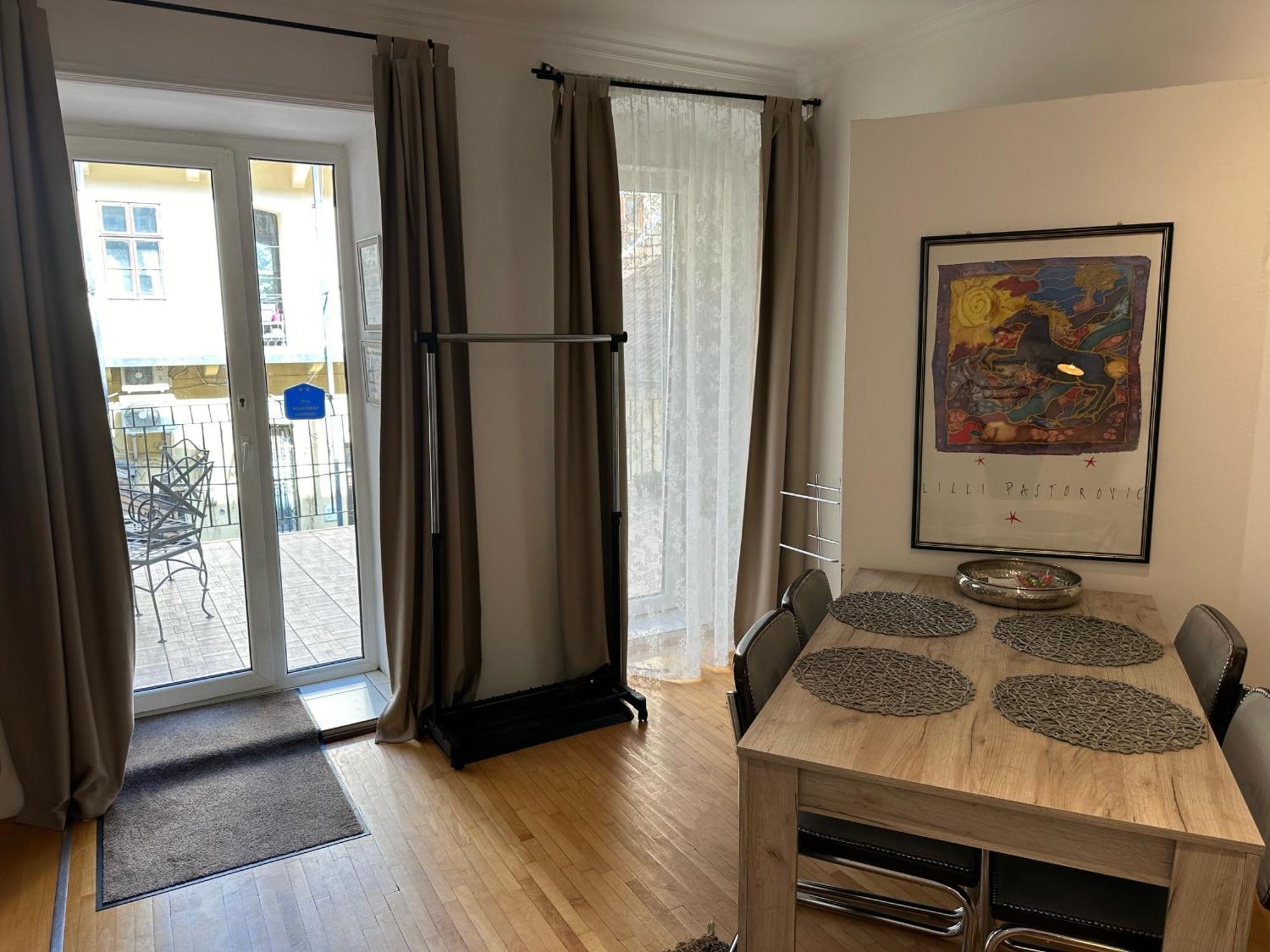 Apartmani Maximus Subotica Esterno foto